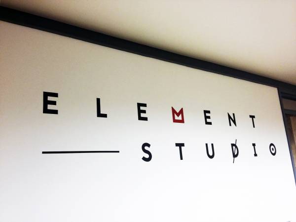 element-studio-wall-logo-design-handpainted-signpainting-cheltenham-signwriting-signwriter