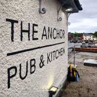 the-anchor-pub-sign-signage-render-handpainted-rough-surface-worcester-lettering-logo-signwriting-signpainting